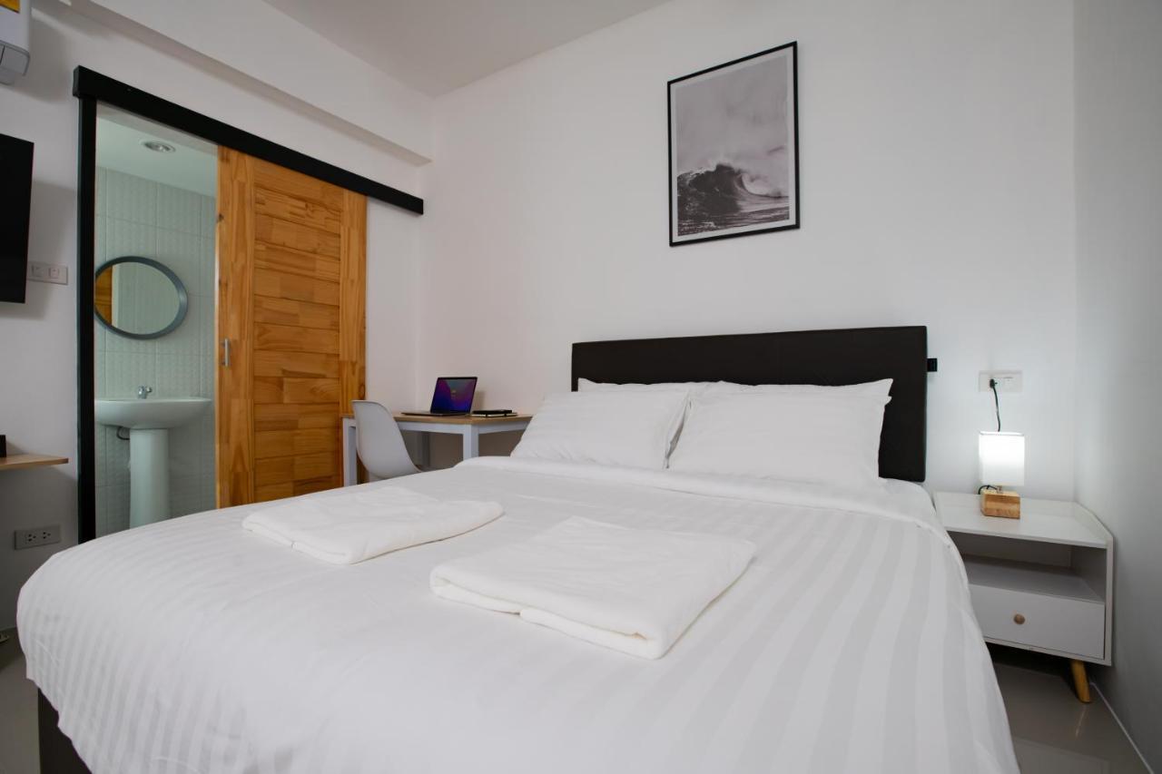 Laewan Guesthouse Baan Tai Extérieur photo