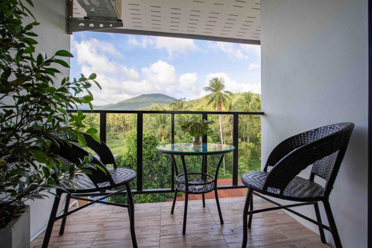 Laewan Guesthouse Baan Tai Extérieur photo
